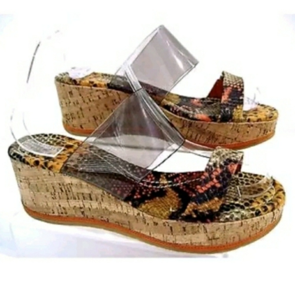 Donald J Pliner " Sabrina " snakeskin sandals 8.5